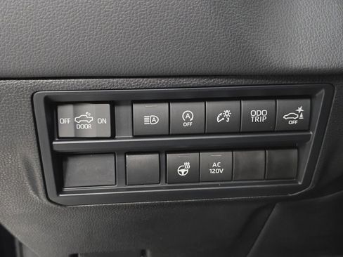 New 2026 Toyota Tundra Limited image 12