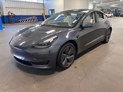 Used 2023 Tesla Model 3 Standard Range image 6