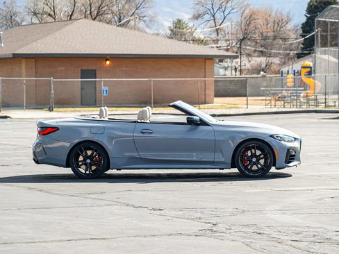 Used 2023 BMW 440i xDrive Convertible w/ Premium Package image 6