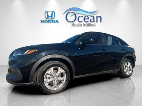 Used 2024 Honda HR-V LX image 1