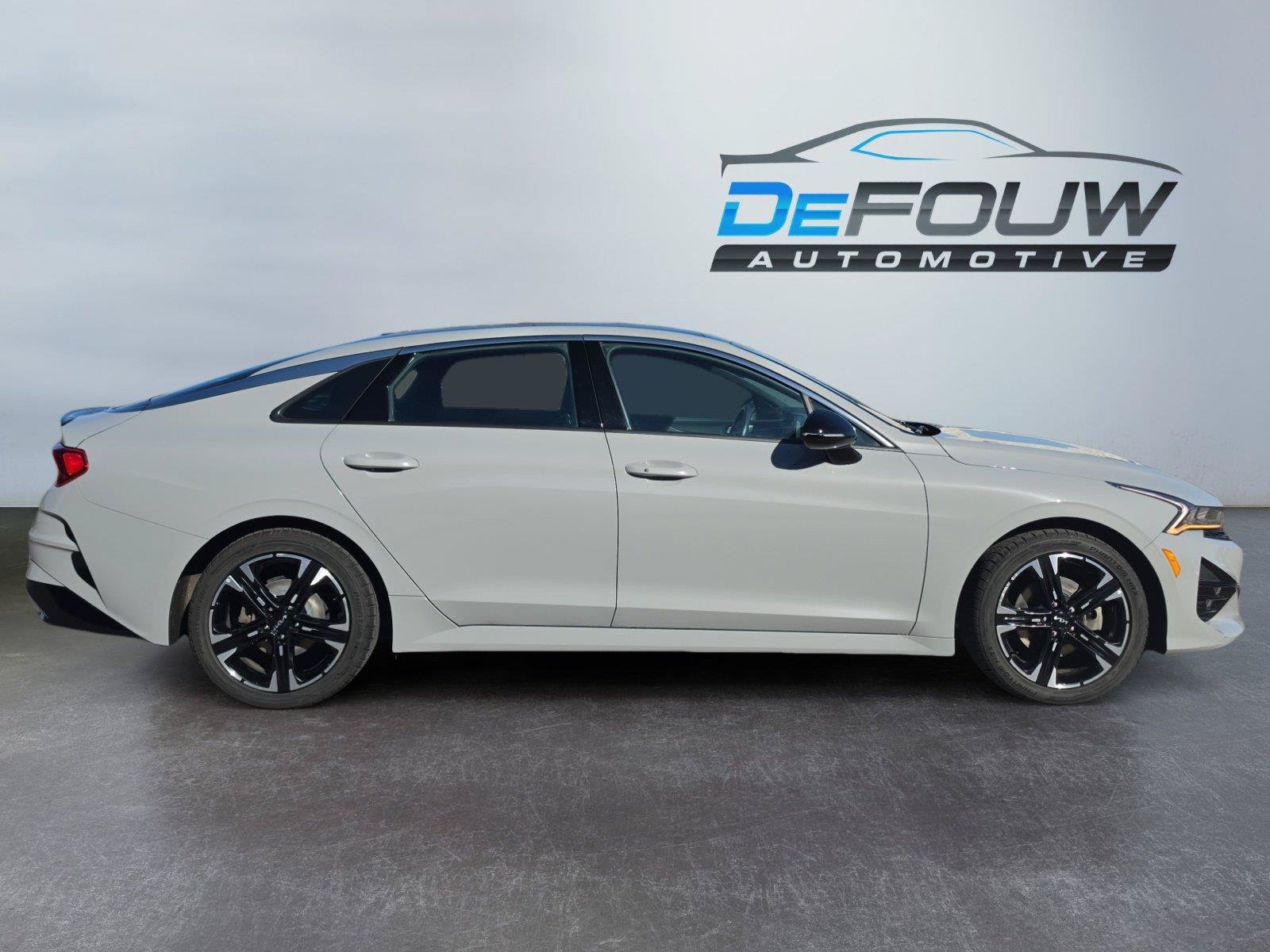 Used 2023 Kia K5 GT-Line AWD/4WD image 2
