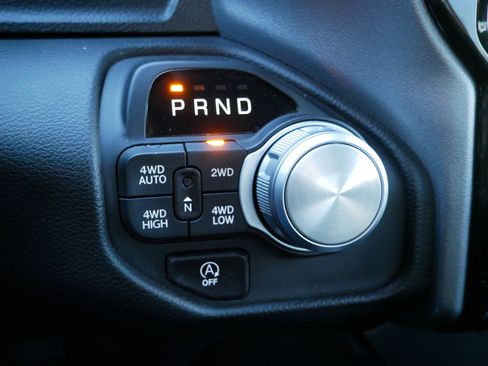 Used 2025 RAM 1500 Laramie image 26