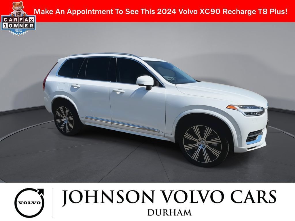 Used 2024 Volvo XC90 T8 Plus w/ Protection Package AWD/4WD image 2