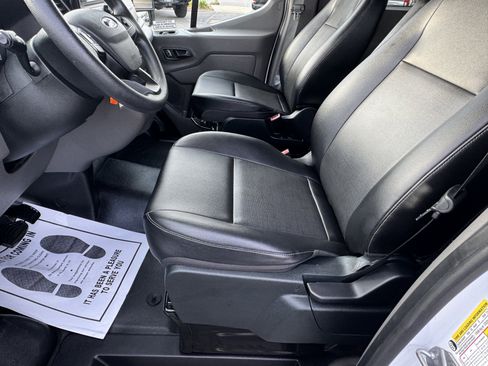Certified 2023 Ford Transit 350 XL image 16