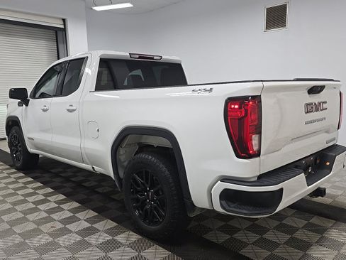 Used 2025 GMC Sierra 1500 Elevation AWD/4WD image 3
