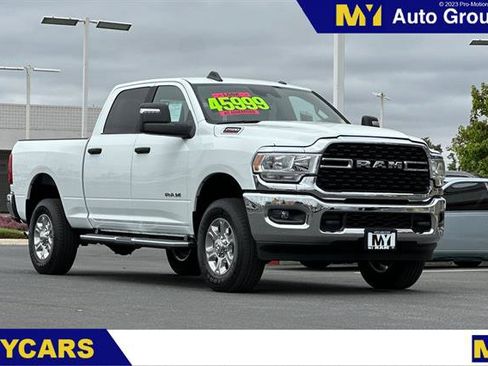 Used 2024 RAM 2500 Big Horn w/ Safety Group AWD/4WD image 1