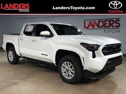 New 2025 Toyota Tacoma SR5