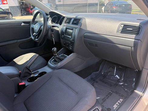 Used 2016 Volkswagen Jetta S FWD image 18