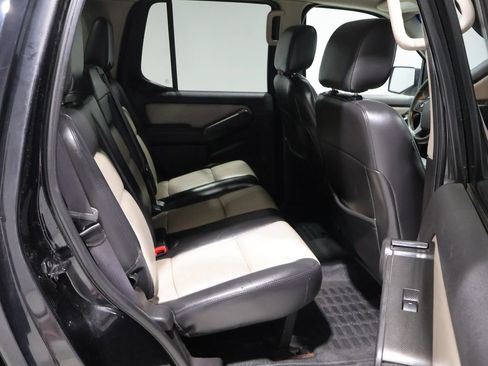 Used 2007 Ford Explorer Sport Trac Limited AWD/4WD image 21
