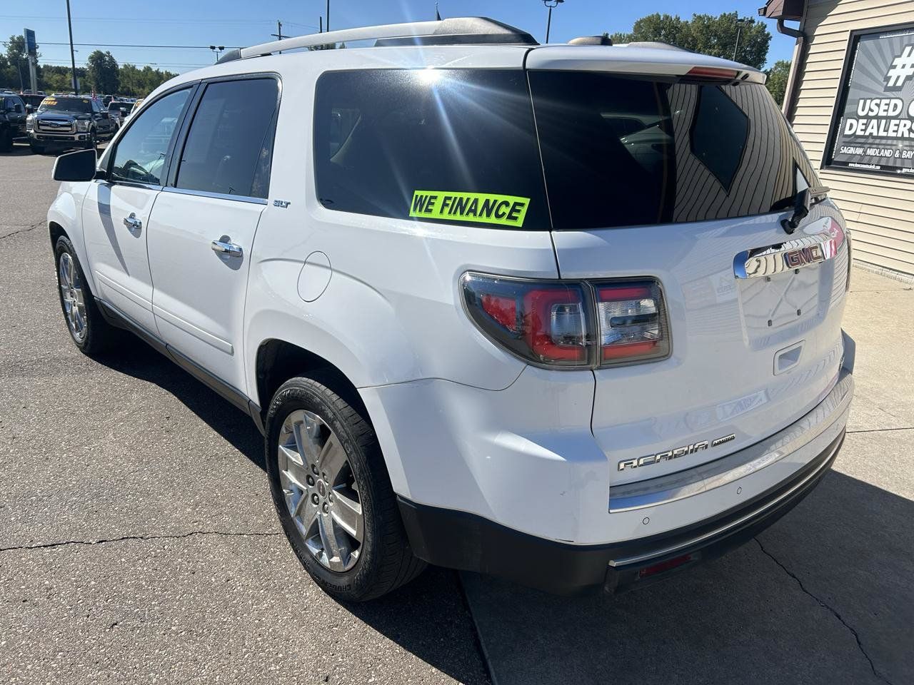 Used 2017 GMC Acadia Limited SLT AWD/4WD image 7