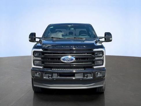 New 2026 Ford F250 Platinum AWD/4WD image 2