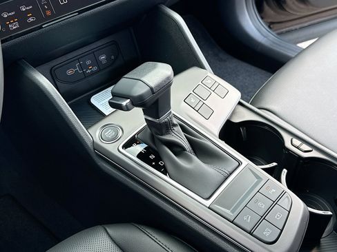New 2026 Kia Sportage EX FWD image 10