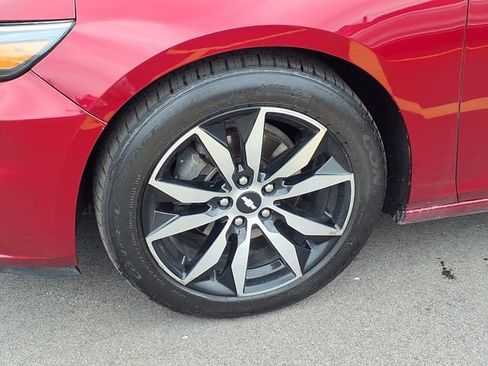 Used 2018 Chevrolet Malibu LT FWD image 26