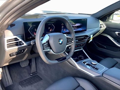 Used 2025 BMW 330i Sedan RWD image 17