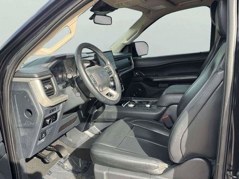 Used 2023 Ford Expedition XLT AWD/4WD image 21