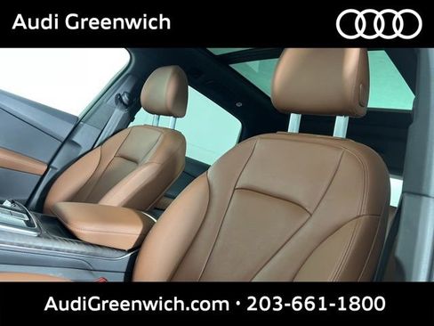 Used 2023 Audi Q7 3.0T Premium Plus w/ Premium Plus Package AWD/4WD image 21