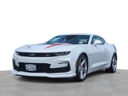 Certified 2022 Chevrolet Camaro SS image 1