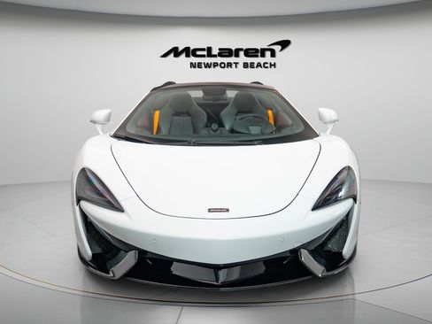 Used 2019 McLaren 570S Spider RWD image 3