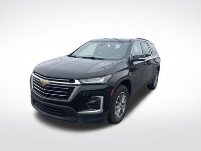 Used 2022 Chevrolet Traverse LT