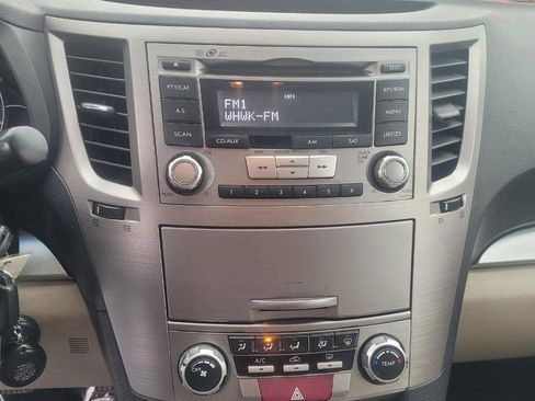 Used 2013 Subaru Legacy 2.5i Premium image 16