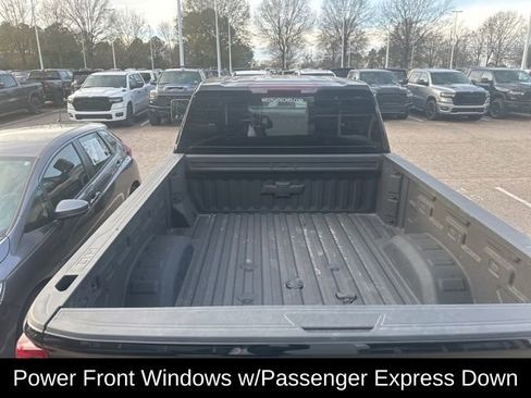 Used 2024 Chevrolet Silverado 3500 LT image 14