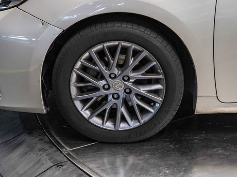 Used 2018 Lexus ES 350 w/ Navigation System Package FWD image 9