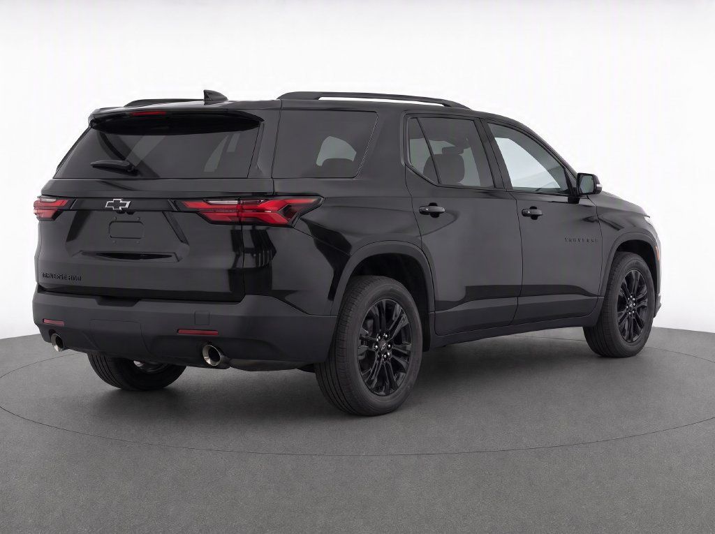 Used 2023 Chevrolet Traverse LT w/ Midnight/Sport Edition AWD/4WD image 9