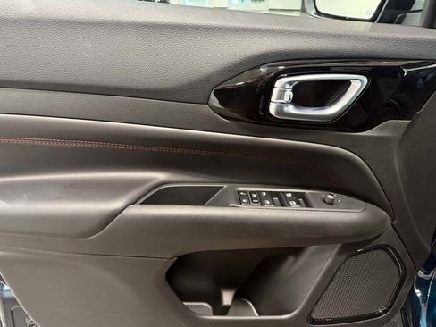 New 2026 Jeep Compass Trailhawk image 25