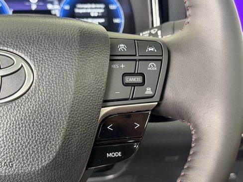 New 2026 Toyota Camry XSE AWD/4WD image 23
