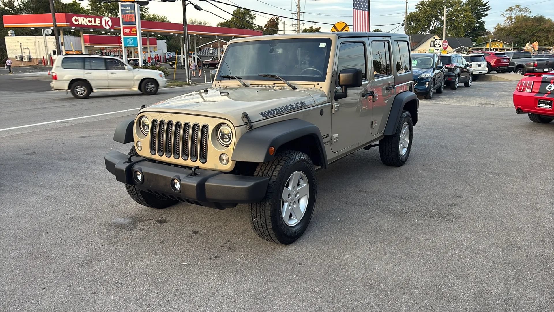 Used 2017 Jeep Wrangler Unlimited Sport w/ Quick Order Package 24S AWD/4WD image 3