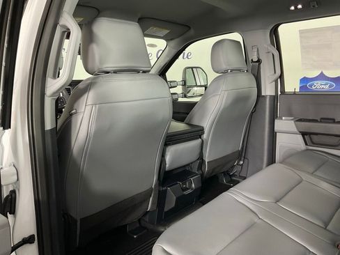 New 2026 Ford F250 2WD Crew Cab Super Duty image 14