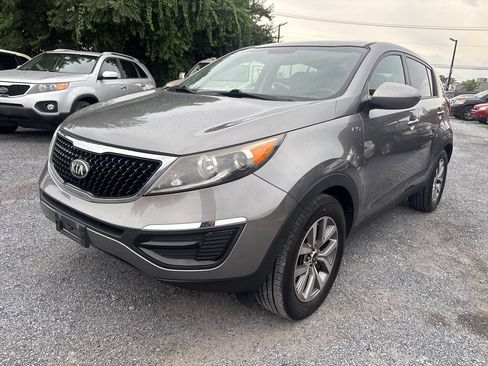 Used 2016 Kia Sportage LX AWD/4WD image 1