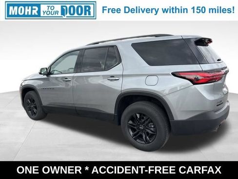 Used 2023 Chevrolet Traverse LT FWD image 4