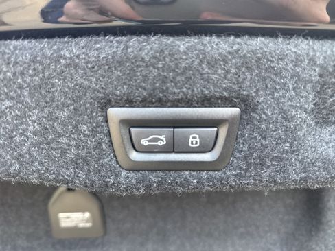 New 2026 BMW i5 eDrive40 image 25