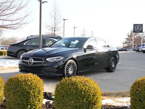 Used 2026 Mercedes-Benz C 300 4MATIC Sedan image 3