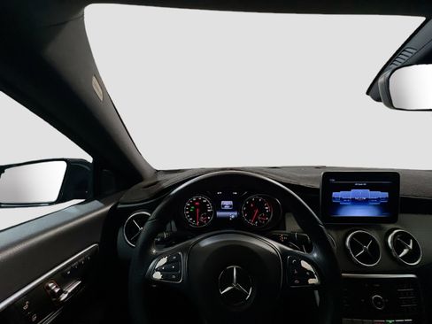 Used 2019 Mercedes-Benz CLA 250 image 7