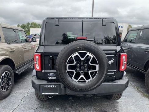 New 2025 Ford Bronco Outer Banks image 19