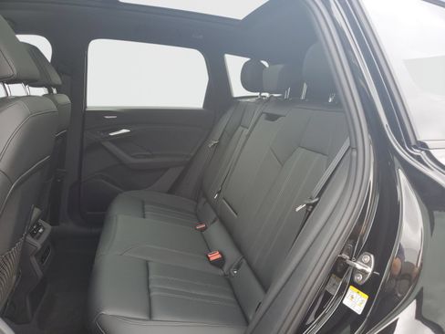 New 2027 Audi Q6 e-tron Premium Plus AWD/4WD image 13