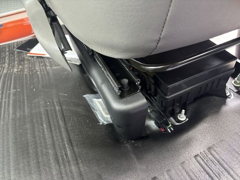 New 2025 Chevrolet Express 3500 w/ Power Convenience Package image 15