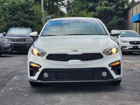Used 2021 Kia Forte LXS image 2