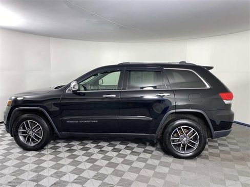 Used 2017 Jeep Grand Cherokee Limited w/ Luxury Group II image 5