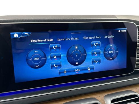 Certified 2024 Mercedes-Benz GLS 450 4MATIC image 16