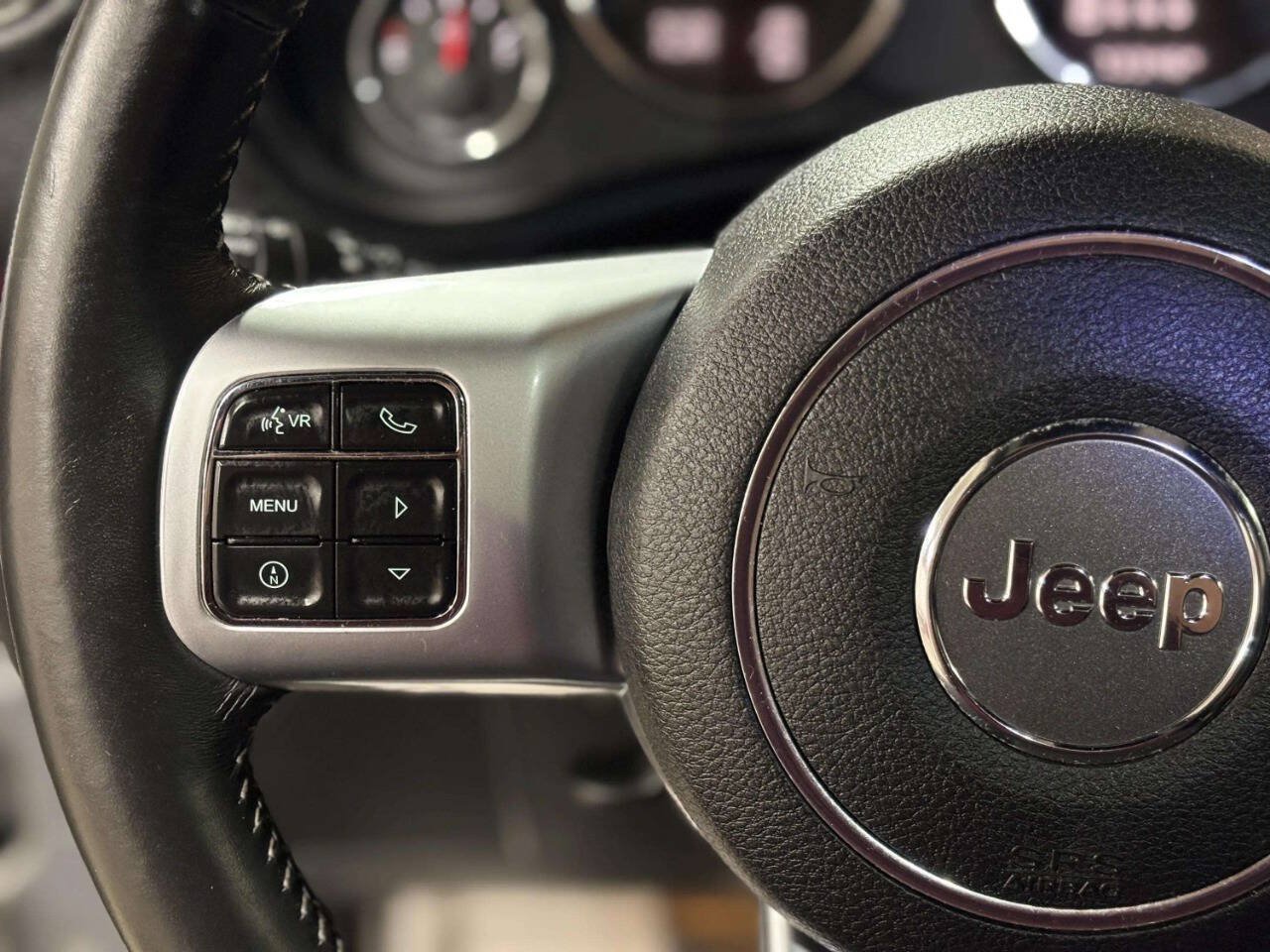 Used 2016 Jeep Wrangler Unlimited Rubicon AWD/4WD image 30