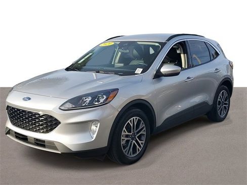 Used 2020 Ford Escape SEL image 2