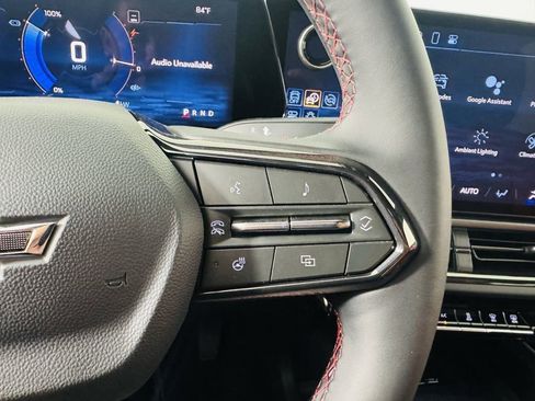 Used 2025 Chevrolet Equinox EV RS image 12