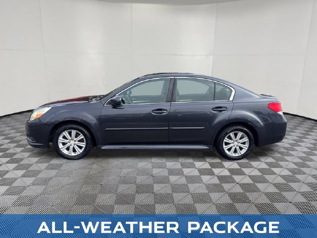 Used 2011 Subaru Legacy 2.5i Premium AWD/4WD image 3