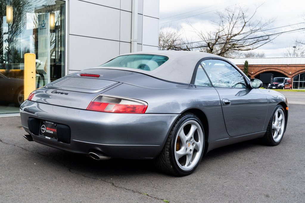 Used 2001 Porsche 911 Carrera RWD image 6