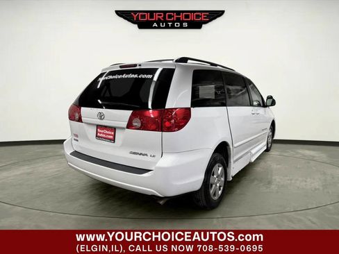 Used 2010 Toyota Sienna LE FWD image 8