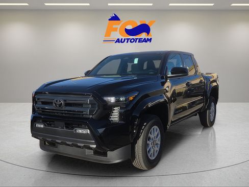 Certified 2026 Toyota Tacoma SR5 AWD/4WD image 1
