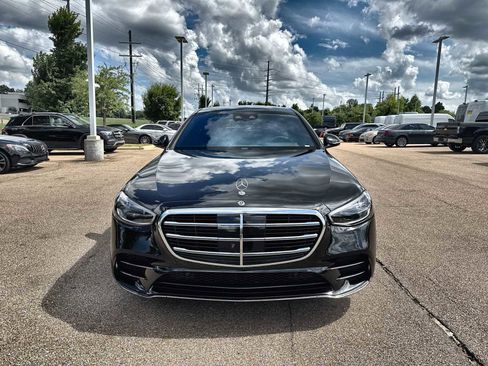 Used 2023 Mercedes-Benz S 580 4MATIC Sedan image 12